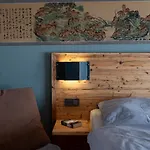 Ξενοδοχείο με διαμερίσματα & Seminarhaus Wolkentor 4*