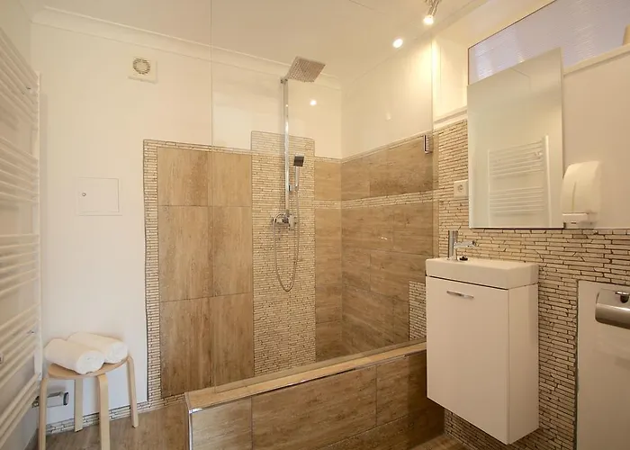 Апарт-отель & Seminarhaus Wolkentor 3*