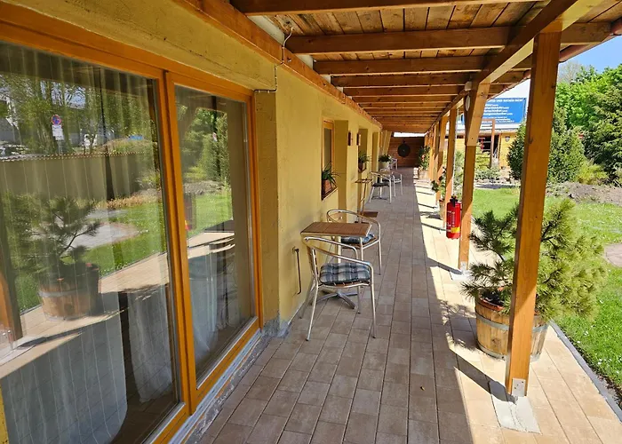 Апарт-отель & Seminarhaus Wolkentor Галль