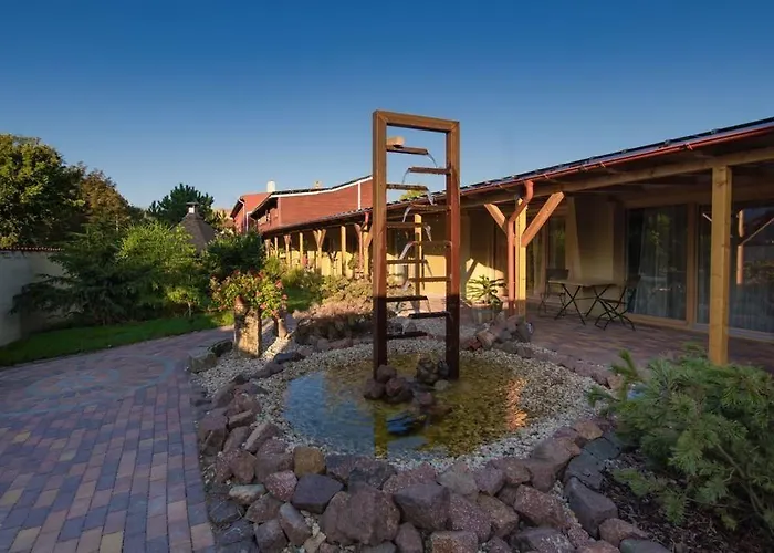 & Seminarhaus Wolkentor 3* ハレ